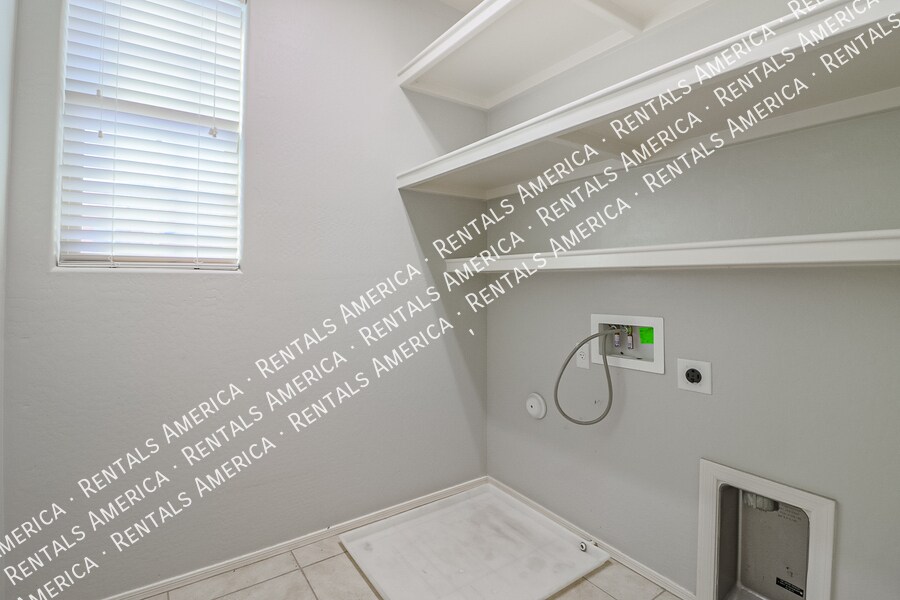 Building Photo - 17746 W Banff Ln