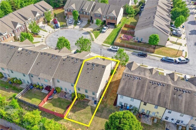Building Photo - 2520 Morgan Chase Dr