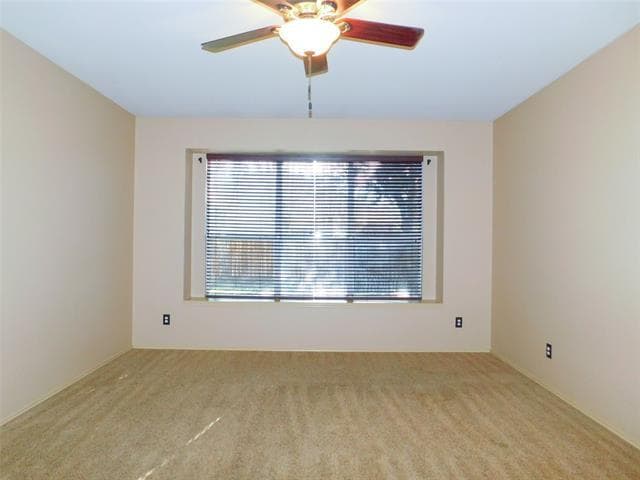 Building Photo - 2724 Hereford Rd