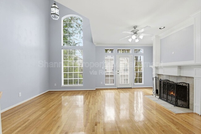 Building Photo - 1314 W Webster St