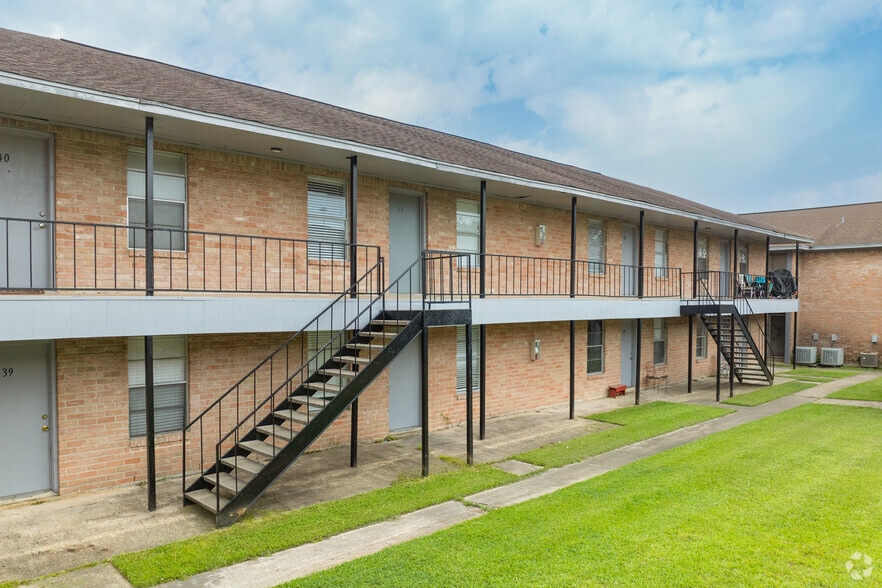 Building Photo - Arthur Place Apartments
