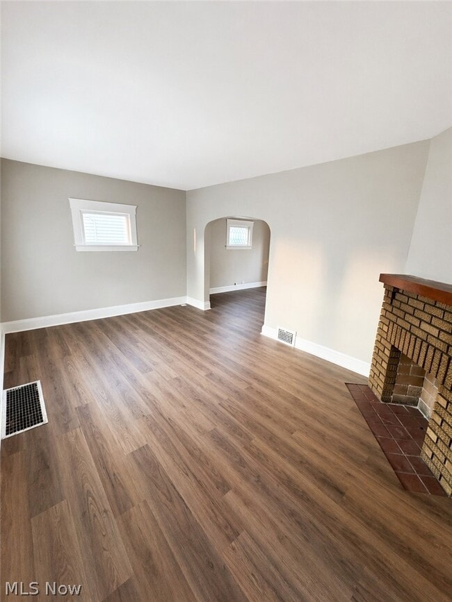 Building Photo - 4267 W 21st St