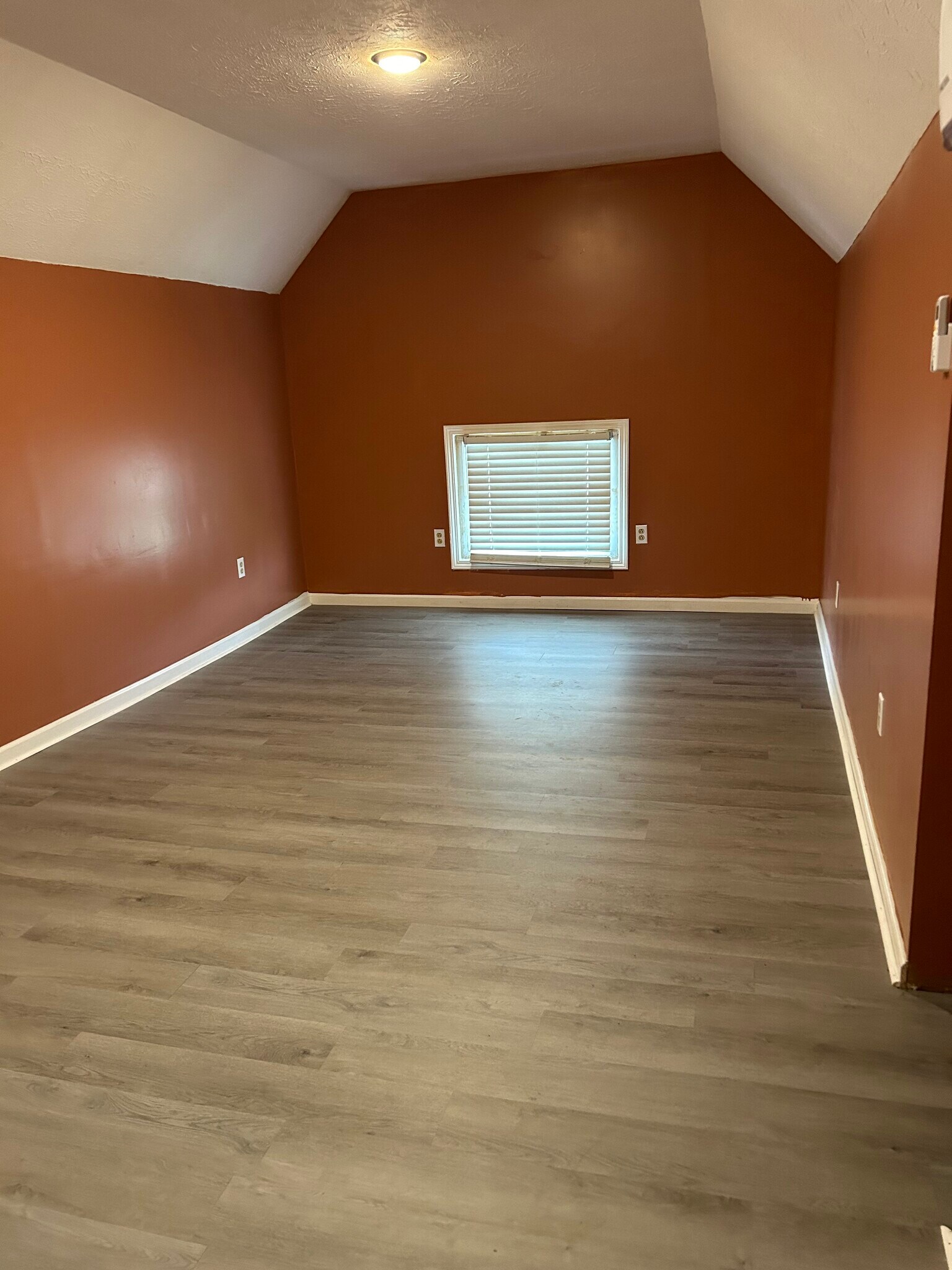 Building Photo - 1313 Highland Ave