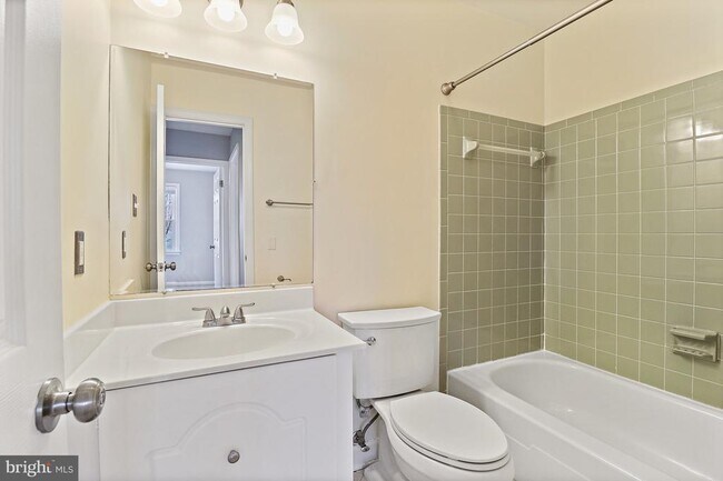 Building Photo - 9553 Cherry Oak Ct