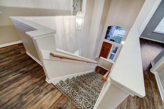 Building Photo - 3719 Wild Oak Dr