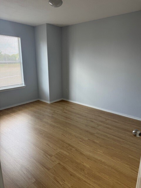 Building Photo - 10411 Iris Lake Ct