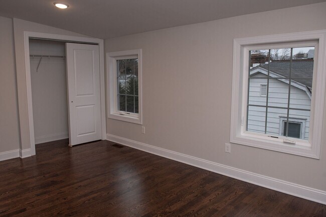 Building Photo - 303 Witherspoon St