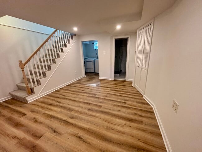 Finished basement suite - 830 S Pitt St