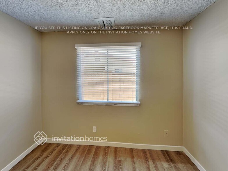 Building Photo - 3844 W Acapulco Ln