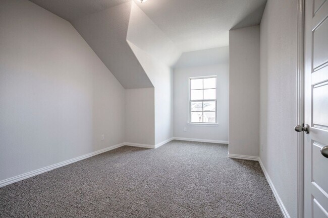 Building Photo - Brand New Luxury Home in Prosper ISD