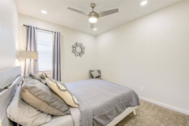 Building Photo - 22534 Petrizzi Ln