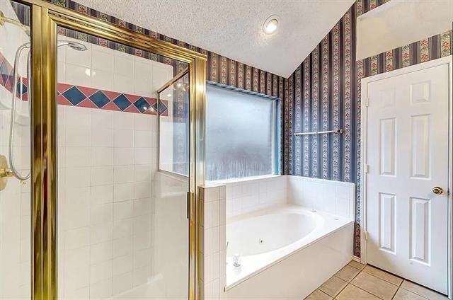 Building Photo - 217 Benwynd Dr