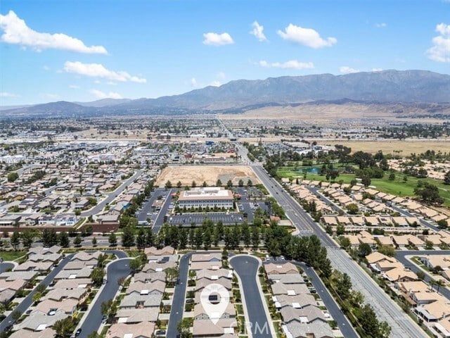 Building Photo - 125 Thistle Creek