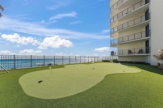 Building Photo - 5420 N Ocean Dr
