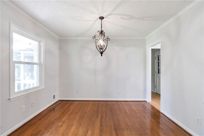 Building Photo - 2850 Templar Knight Dr