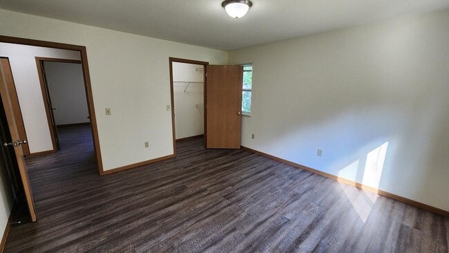 Building Photo - 5001 Taylor Rd