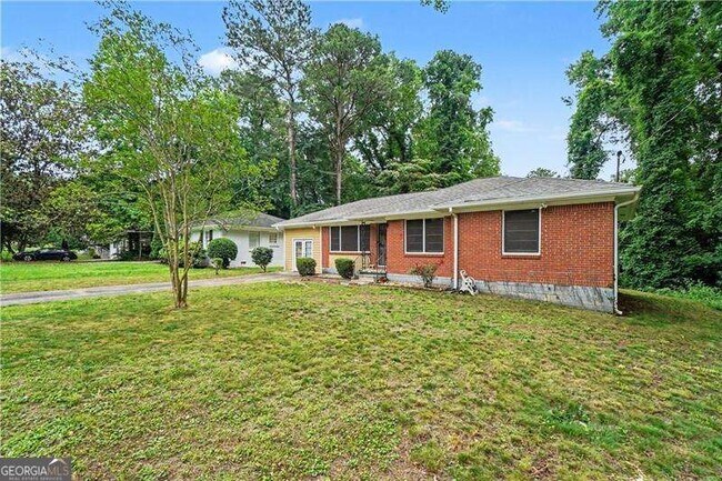 Building Photo - 2939 Belvedere Ln