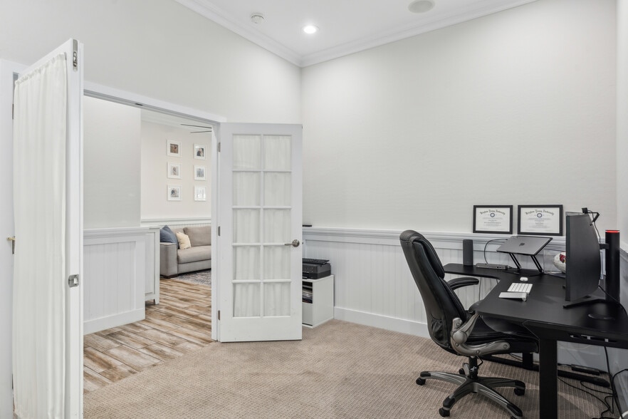 Bedroom 2 - 10560 E Nichols Ave