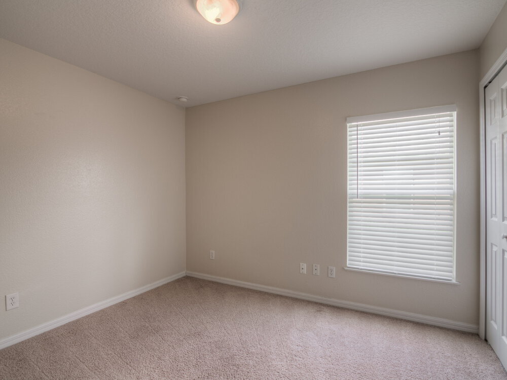 Building Photo - 4612 Woodford Dr