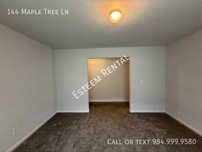Building Photo - 144 Maple Tree Ln