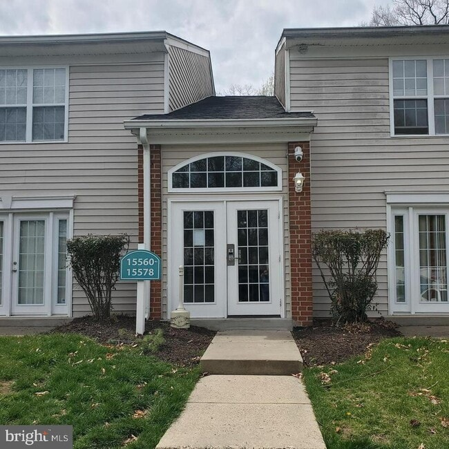 Primary Photo - 15560 Horseshoe Ln