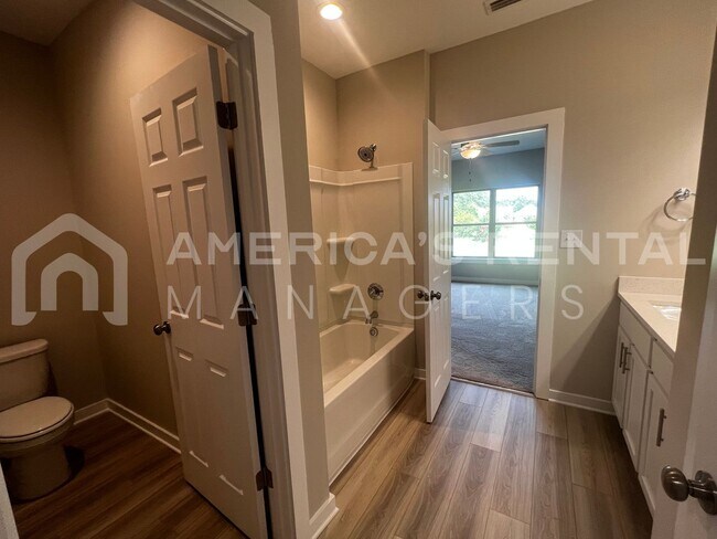 Building Photo - Home for Rent in Foley, AL!!! View with 48 Hours Notice!