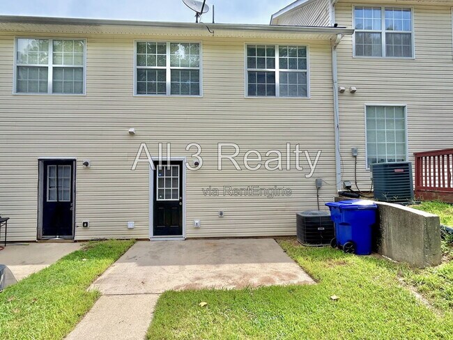 Building Photo - 130 Odyssey Turn NW