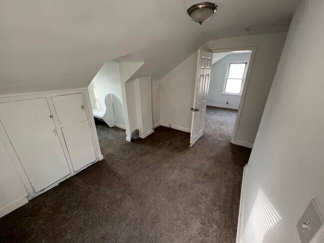 Building Photo - 8269 Rivard Ave