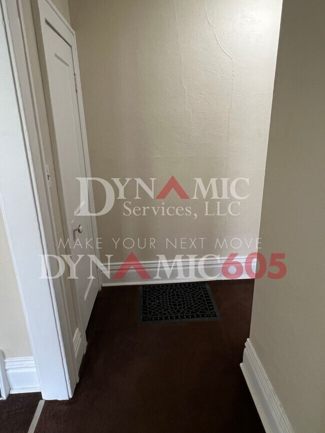 Building Photo - Studio with Bathroom - All Utilities Paid ...