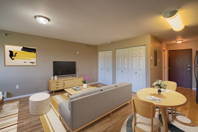 Interior Photo - The Prelude