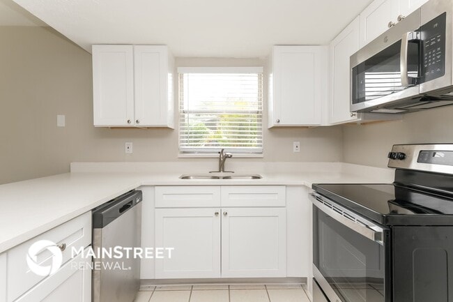 Building Photo - 1442 Oak Valley Dr