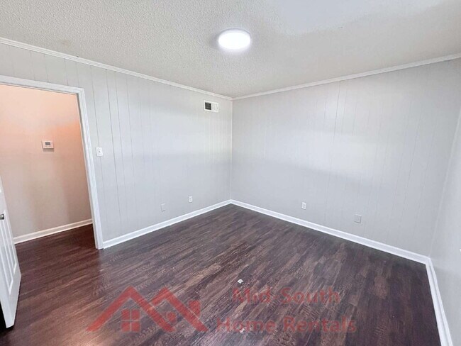 Building Photo - 3754 Rainford Dr