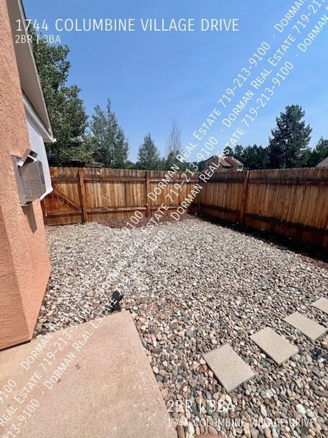 Building Photo - 1744 Columbine Village Dr