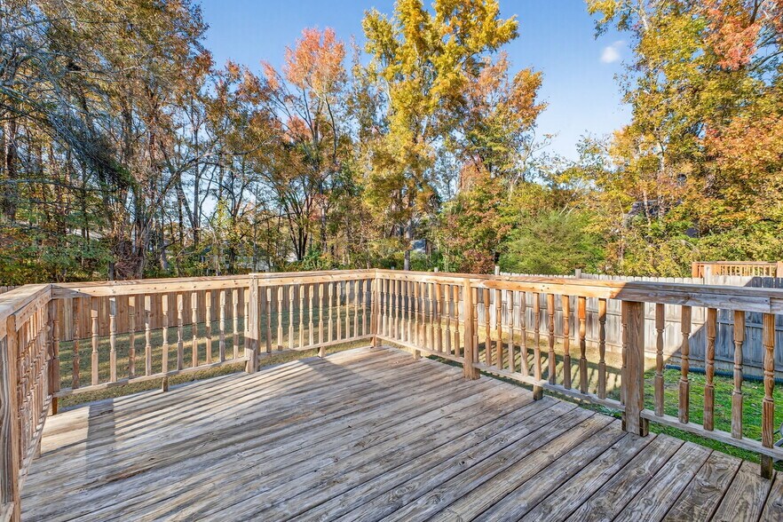 Building Photo - 104 Ivey Mountain Cv