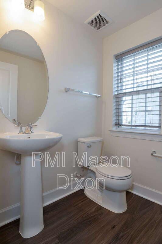 Building Photo - 9105 Fox Stream Way