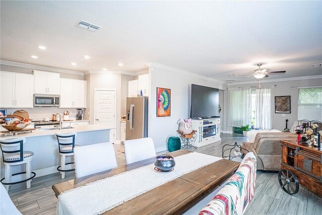 Building Photo - 9882 Campanula Ct