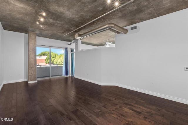 Building Photo - 840 Green