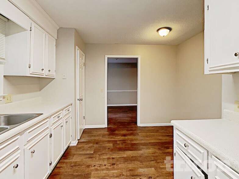 Building Photo - 308 Cockspur Rd