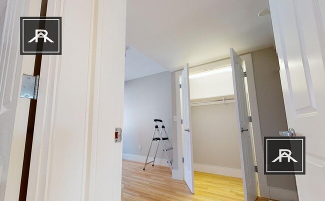 Building Photo - 3 bedroom in Cambridge MA 02138
