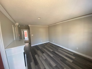 Building Photo - Room in Townhome on Windsong Ct