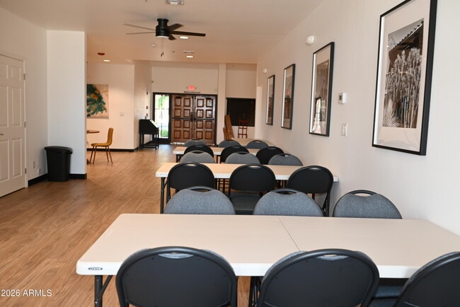 Building Photo - 8649 E Royal Palm Rd