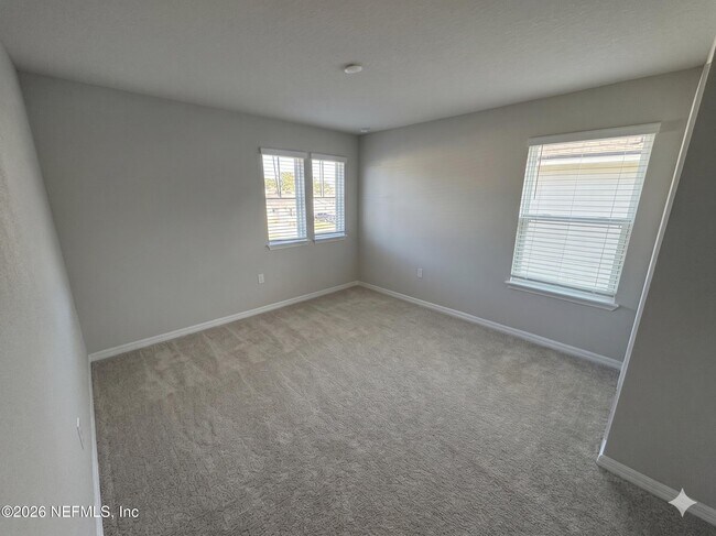 Building Photo - 217 Red Barn Rd