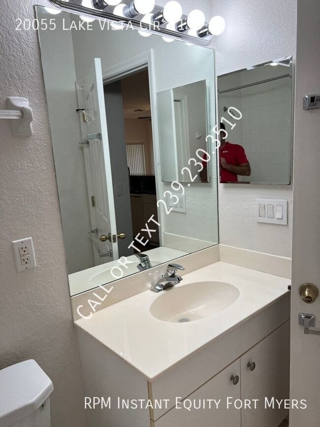 Building Photo - 20055 Lake Vista Cir