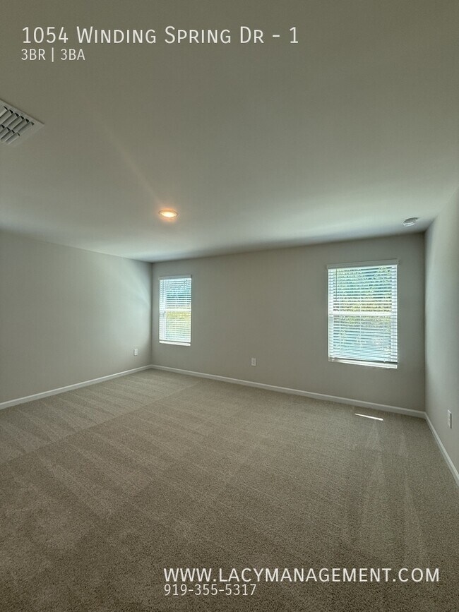 Building Photo - 1054 Winding Spg Dr