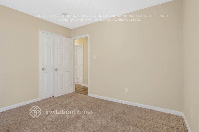 Building Photo - 691 Tarkington Rd N