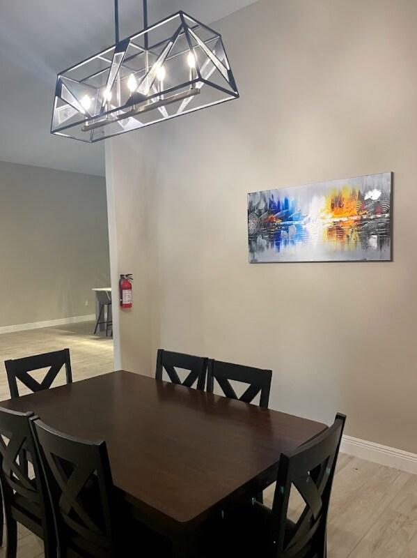 Building Photo - 415 4th Ave SW