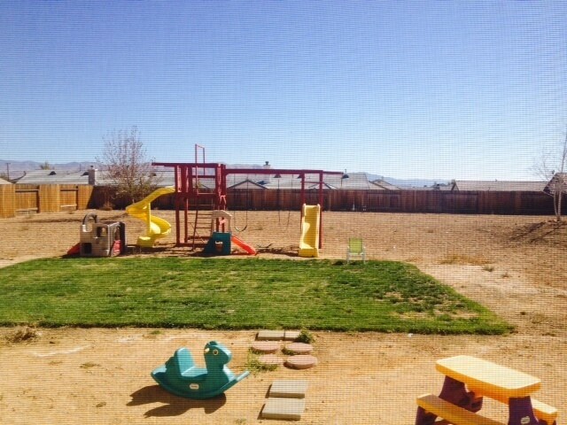 Building Photo - THE VINEYARDS IN APPLE VALLEY!!