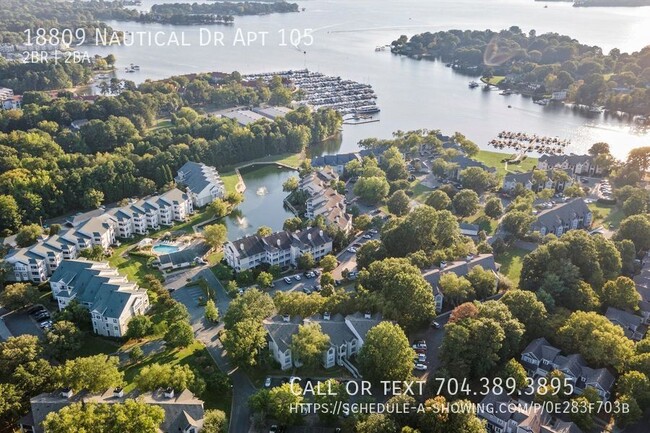 Building Photo - Lake Front Community