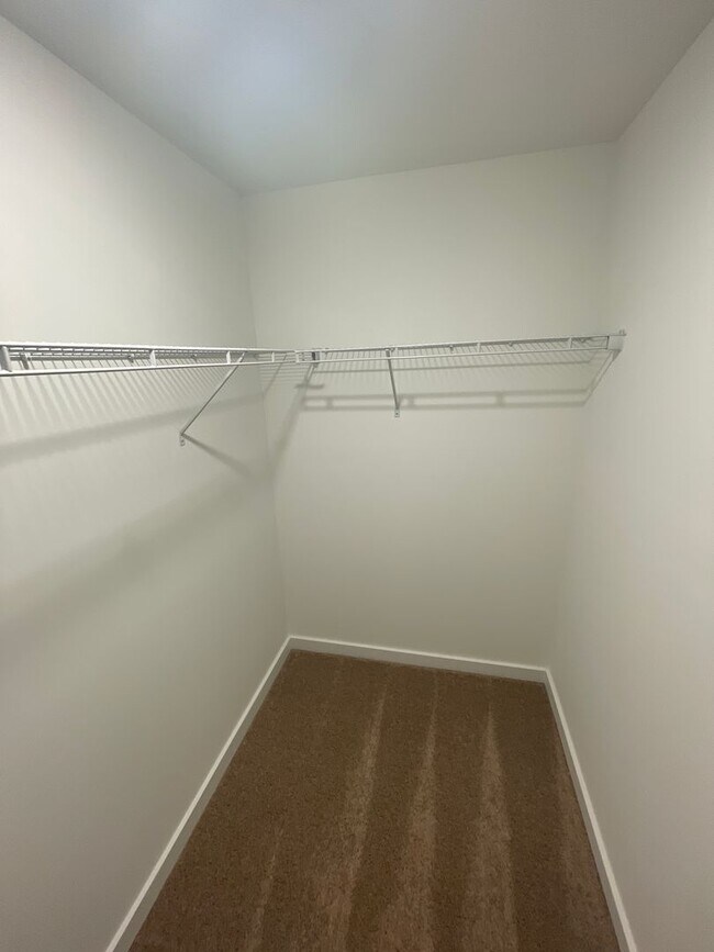 Building Photo - Home for Rent in Oak Grove, AL!!! Available to View Now!