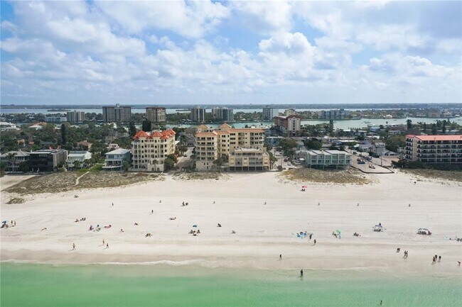 Building Photo - 15 Somerset St